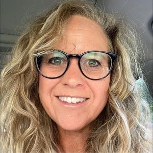 Meet your Posher, Marcy